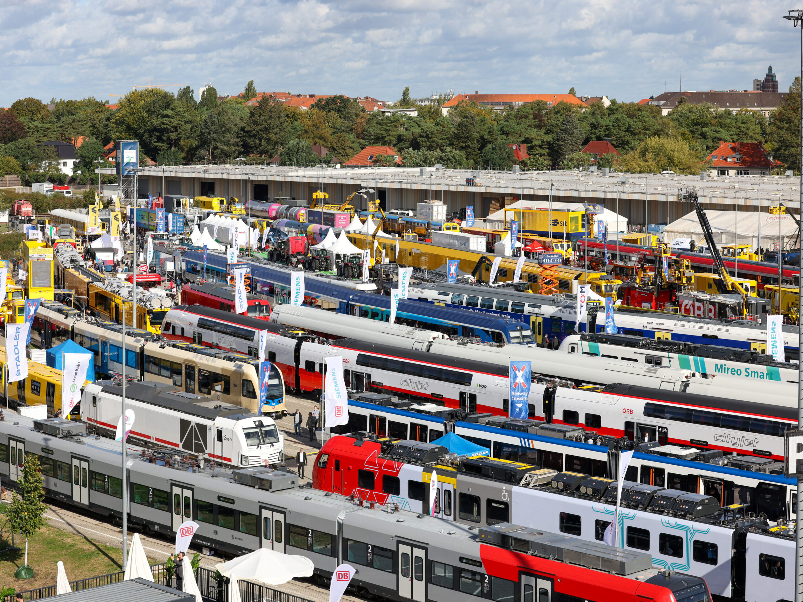 Rise of IoT & Big Data in Rail 2025