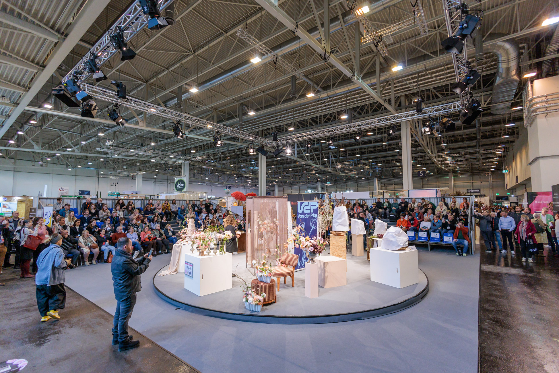 Unable to load image